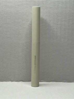 Victoria Beckham Contour Stylus Precision Contour Stick